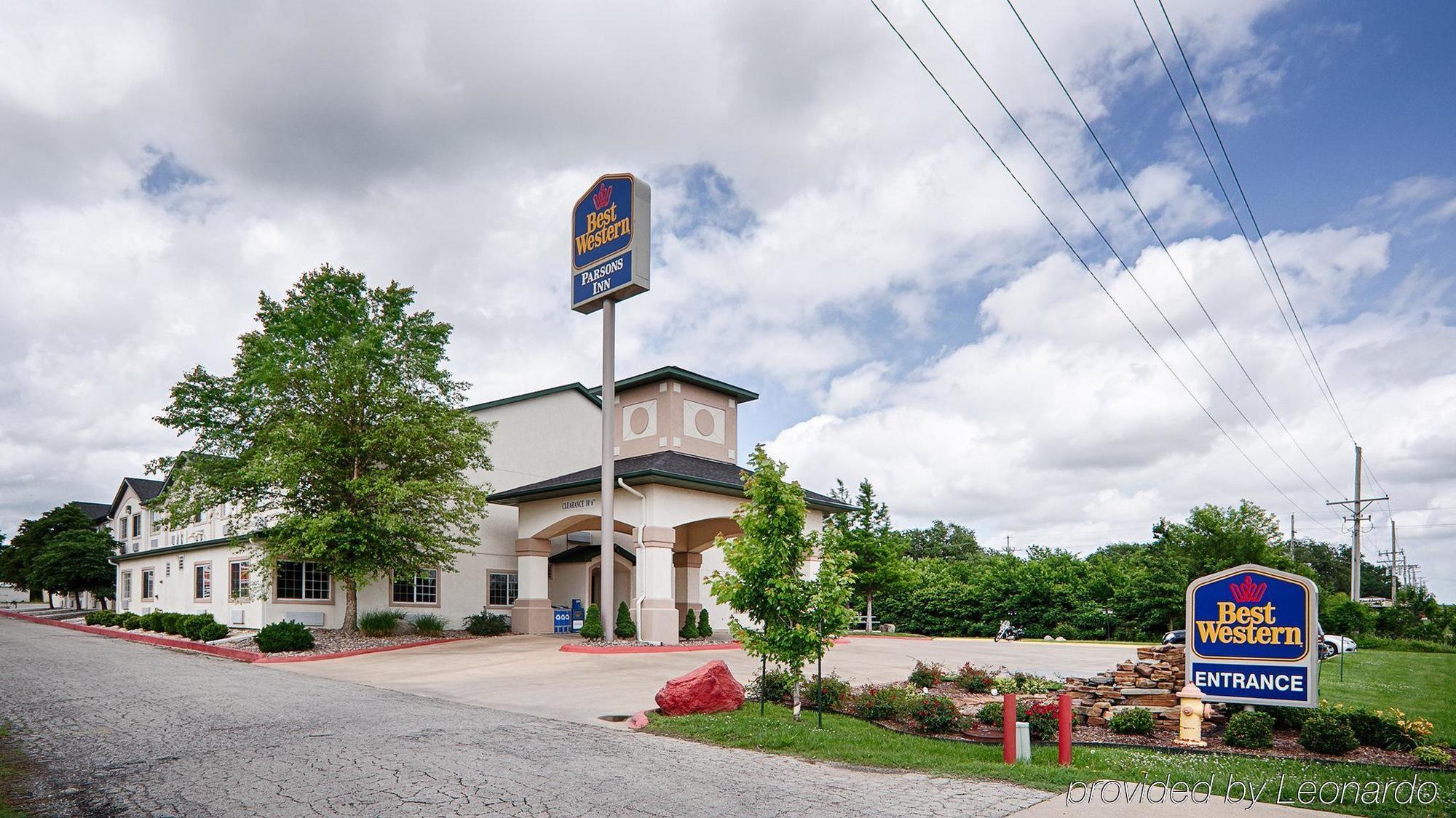 Best Western Parsons Inn Exteriér fotografie