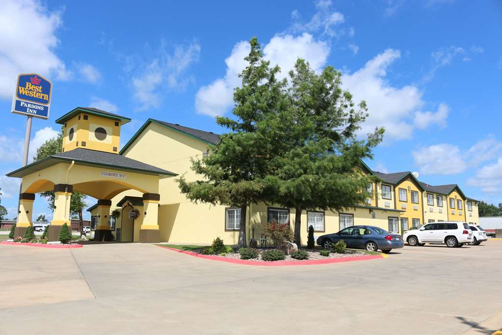 Best Western Parsons Inn Exteriér fotografie