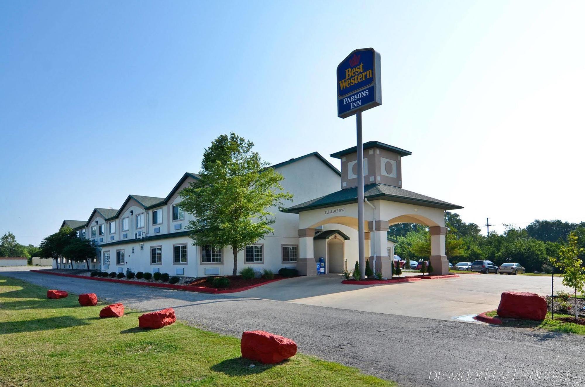 Best Western Parsons Inn Exteriér fotografie